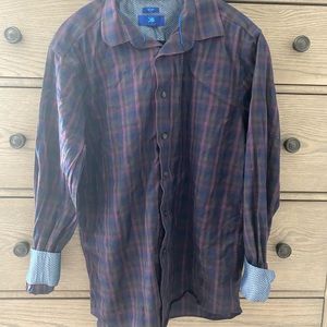 Men’s Warehouse Button Down Shirt